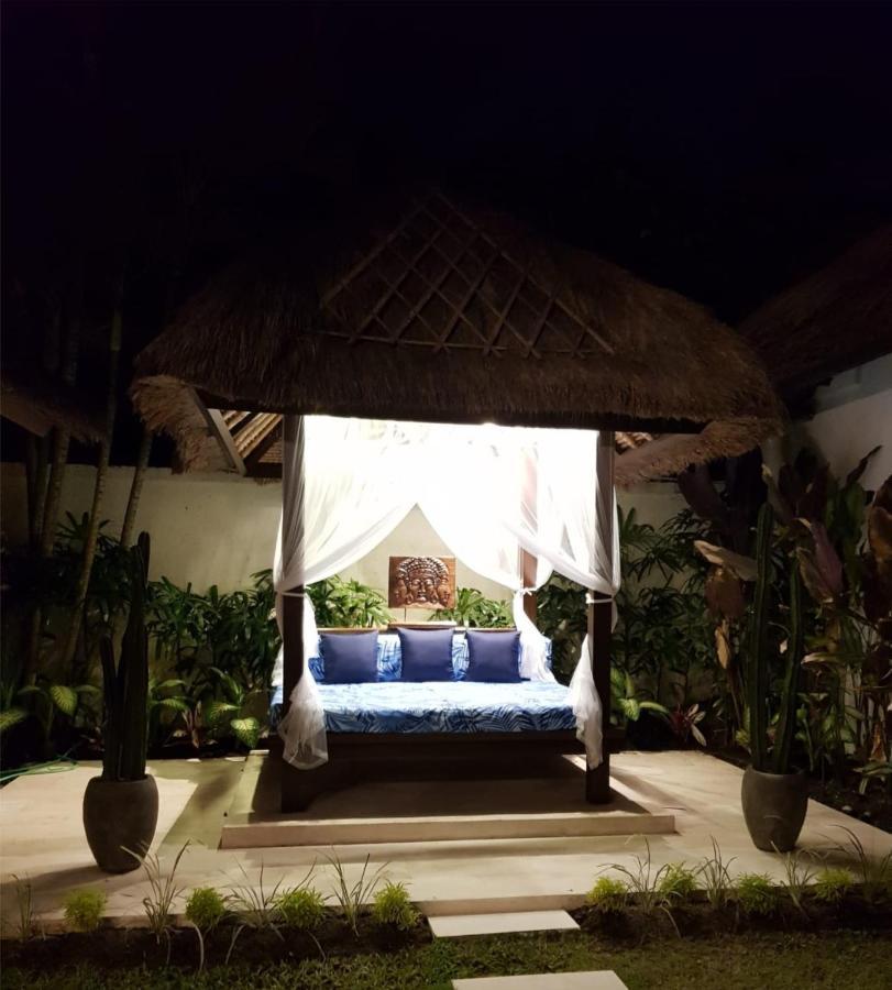 Beautiful Villa Indah เซมินยัค ภายนอก รูปภาพ